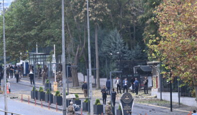 TC İçişleri Bakanlığı:Ankara’daki saldırıyı yapanlardan birinin PKK üyesi olduğu belirlendi