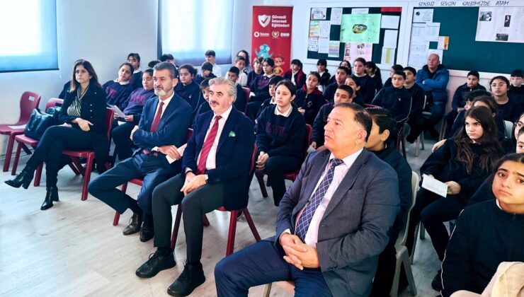 Lapta Yavuzlar Lisesi’nde Güvenli İnternet Eğitimleri semineri