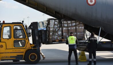 T.C. Sağlık Bakanlığı tarafından hibe edilen ilaçlar adaya geldi