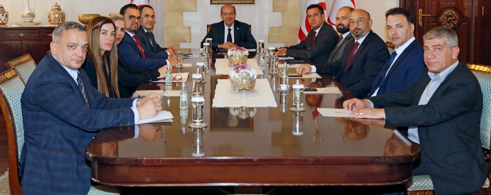 Cumhurbaşkanı Ersin Tatar, akademisyenlerle bir araya geldi
