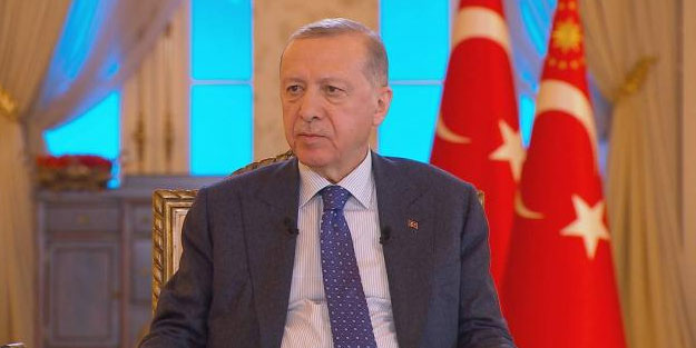 TC Cumhurbaşkanı Erdoğan, Pazarcık’ta yaşanan 7,4 büyüklüğündeki depremin ardından Kahramanmaraş Valisi  Coşkun’u arayarak bilgi aldı