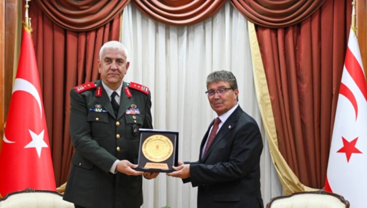 Başbakan Üstel, Güvenlik Kuvvetleri Komutanı Tümgeneral Aytaç’ı kabul etti