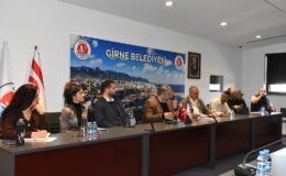 Girne Belediye Başkanı Şenkul Antik Liman esnafı ile toplantı yaptı
