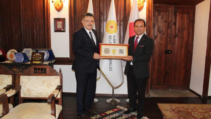 Trabzon Ortahisar Belediye Başkanı Ahmet Metin Genç, Belediyeler Birliği’ni ziyaret etti
