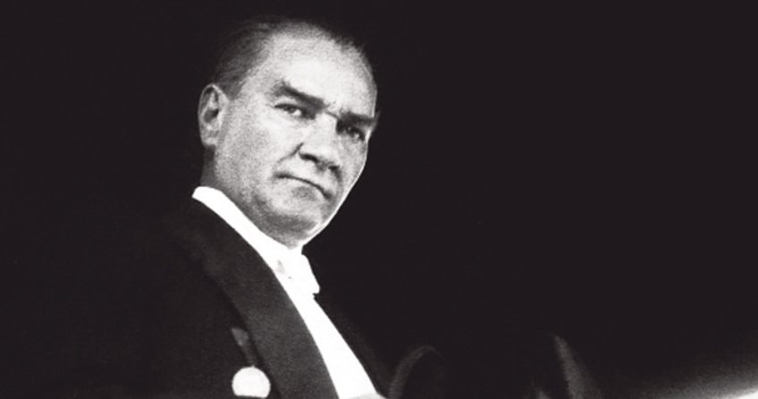Rumlar iyice kudurdu…  Ermenileri Atatürk katletmiş
