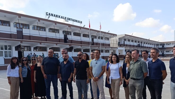 KTOEÖS, Gazimağusa Çanakkale Ortaokulu ve Namık Kemal Lisesi’nde açıklama yaptı