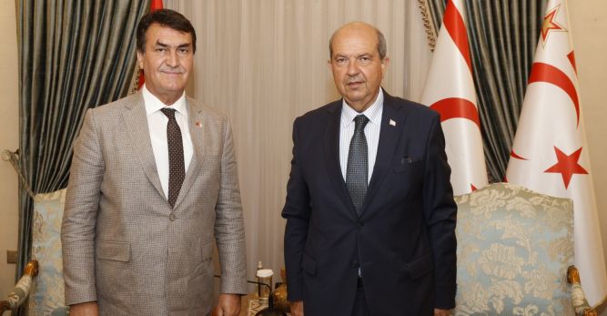 Cumhurbaşkanı Ersin Tatar, Osmangazi Belediye Başkanı Dündar ve heyetini kabul etti