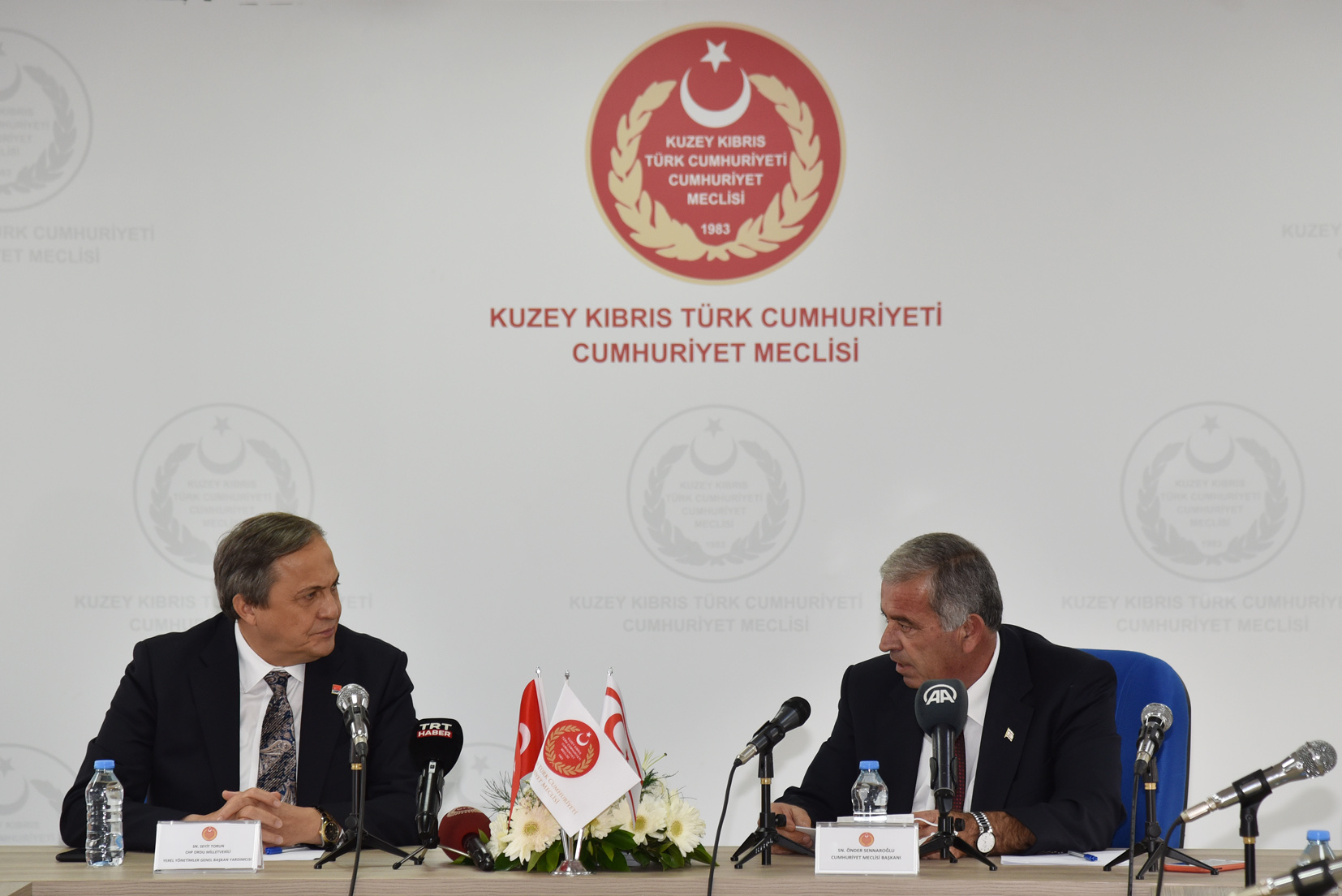 CHP’li Belediye Başkanları Heyeti Meclis Başkanı Sennaroğlu tarafından kabul edildi