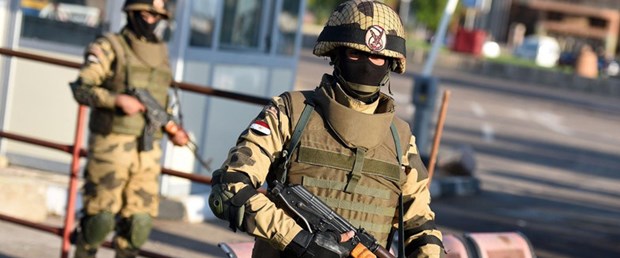 DAEŞ Mısır’da saldırdı: 18 polis öldü