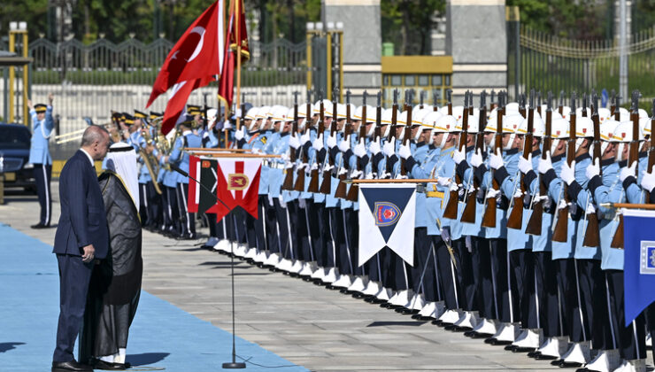 TC Cumhurbaşkanı Erdoğan, Kuveyt Emiri es-Sabah’ı resmi törenle karşıladı