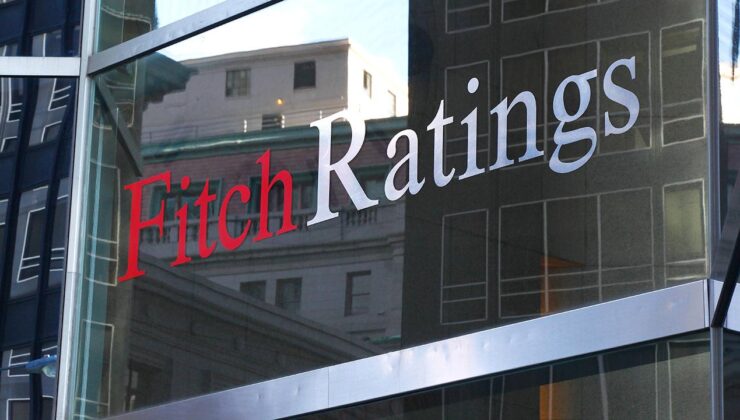 Fitch, Türkiye’nin kredi notunu yükseltti