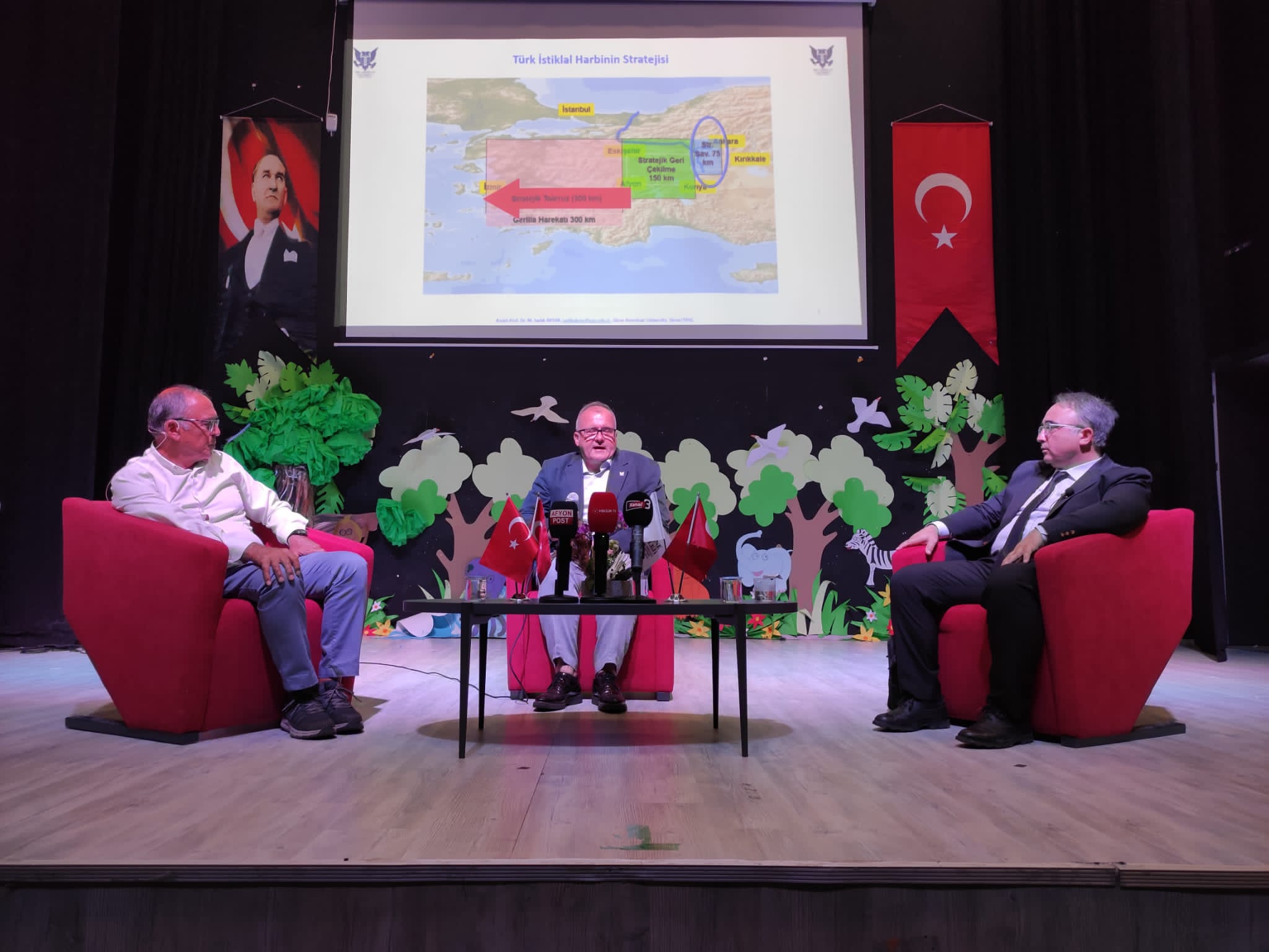 GAÜ ve Girne Kolejleri, Afyon’da Büyük Taarruz’un 100’üncü yılı paneli düzenledi