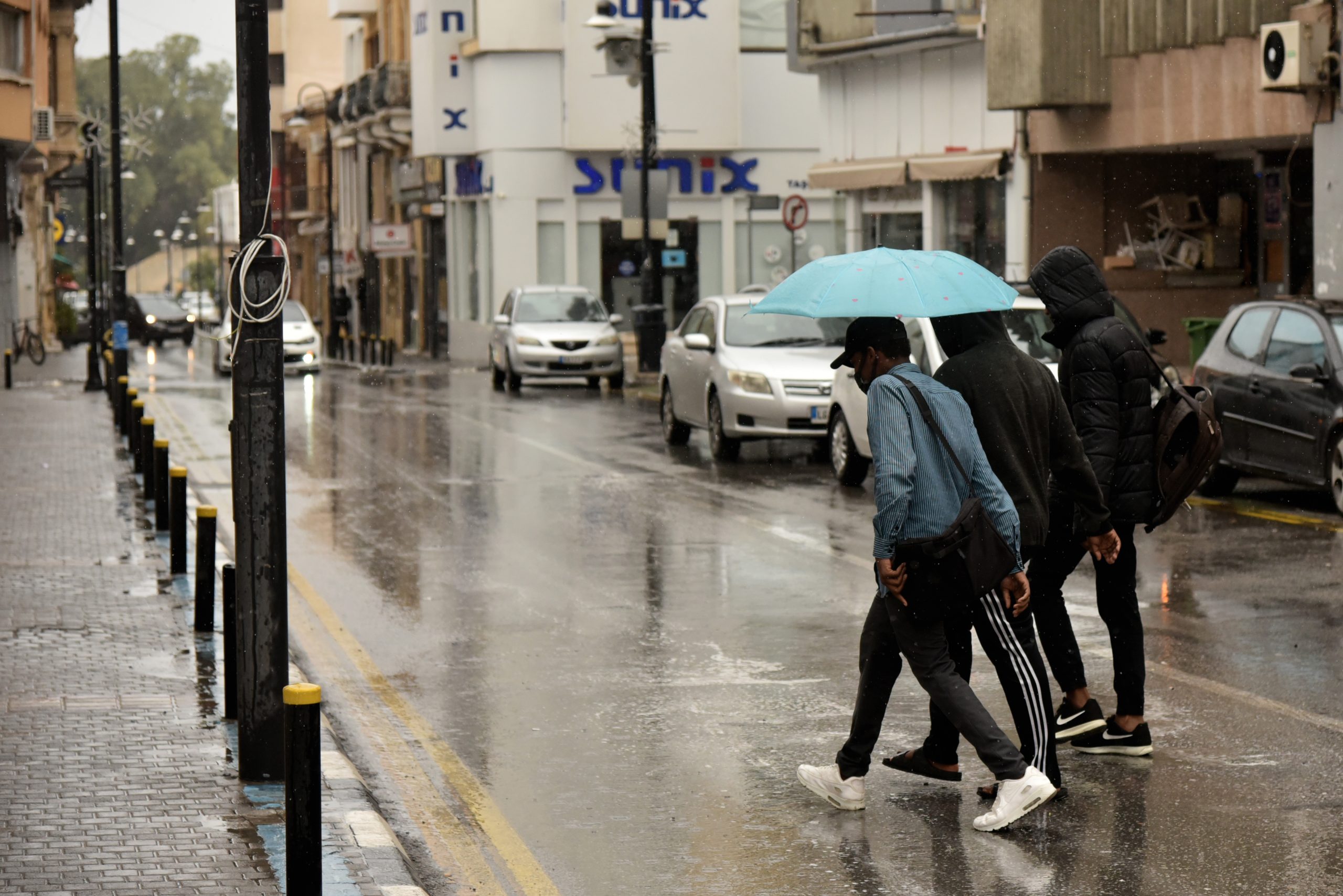 Kuzey Sahil şeridi, Geçitkale, Akdeniz, Girne, Lefkoşa, Güzelyurt ve Mağusa’da öğle saatlerinde yağmur bekleniyor