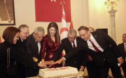 KKTC Mersin Başkonsolosluğu Kuzey Kıbrıs Türk Cumhuriyeti’nin 39. kuruluş yıl dönümü dolayısıyla “Cumhuriyet Bayramı Resepsiyonu” düzenledi