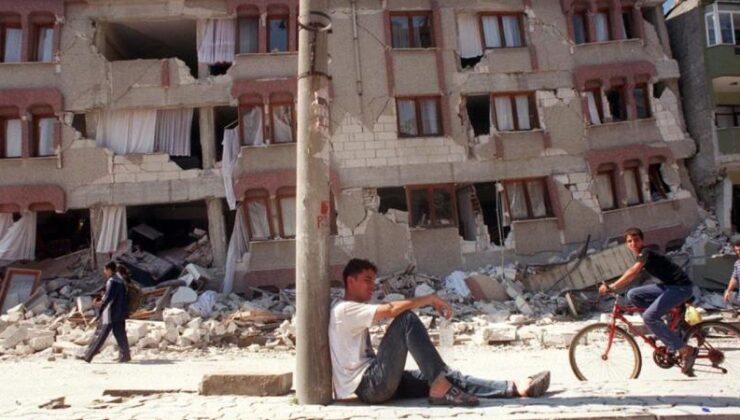 17 Ağustos Marmara Depremi’nin üzerinden 24 yıl geçti
