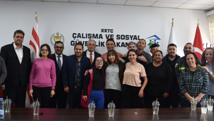 Çalışma Bakanı Taçoy, 18 Yaş Üstü Engelli ve Rehabilitasyon Merkezi yetkilileri ve merkeze devam eden gençleri kabul etti