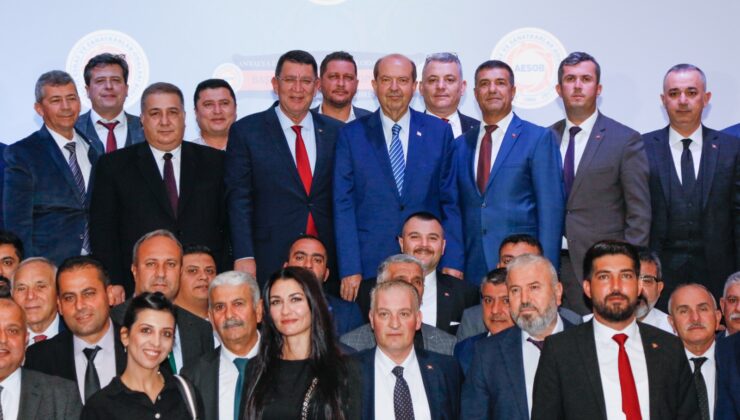 Cumhurbaşkanı  Tatar, Antalya Esnaf ve Sanatkârlar Odalar Birliği’nin 2022 yılı Başkanlar Kurulu toplantısına katıldı