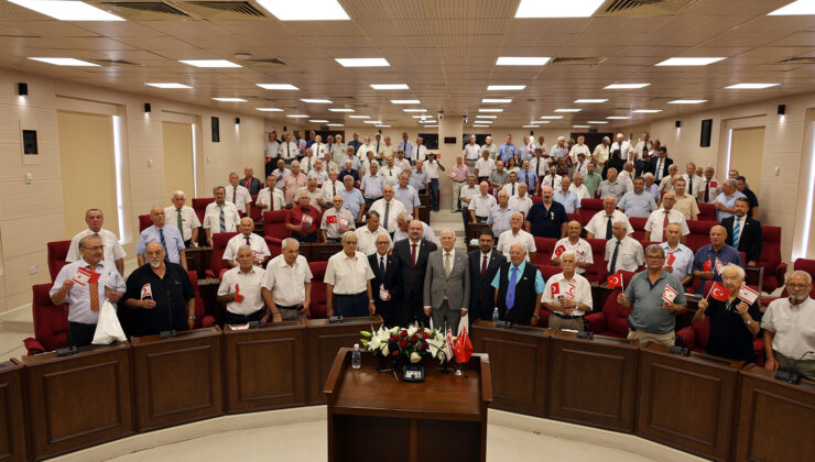 Mücahitler ve muharip derneklerden temsilciler, Meclis Başkanı Töre’yi ziyaret etti