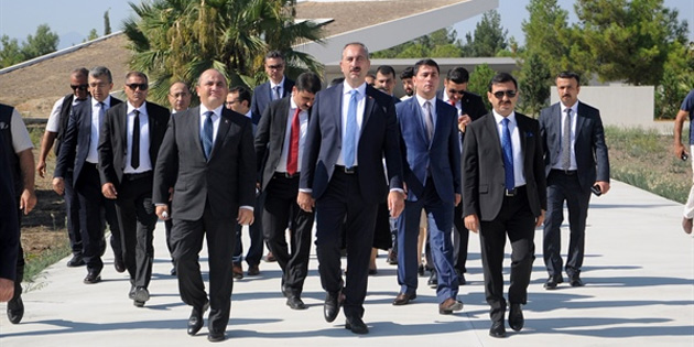 Türkiye Adalet Bakanı Gül;  Türkiye Kıbrıs Türk halkının yanındadır